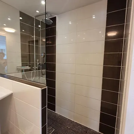 Charmante Au Coeur Du Village Naturiste Appartement